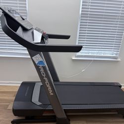 Pro Foram 2000 Treadmill Touchscreen IFot