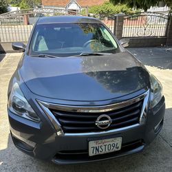 Nissan Altima 2015