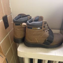 Cougar Paw Roof Climbing Boots