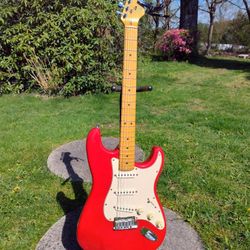 1989 Fender Stratocaster USA guitar Red 