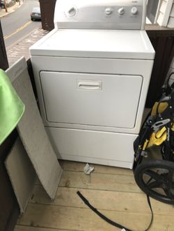 Maytag Dryer ( Gas)