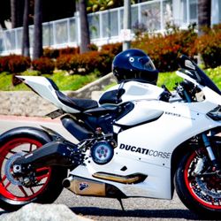 2014 Ducati Panigale S