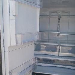 Refrigerator  GE PROFILE™ SERIES ENERGY STAR® 22.1 CU. FT. SMART COUNTER-DEPTH FINGERPRINT RESISTANT FRENCH-DOOR REFRIGERATOR WITH KEURIG® K-CUP® BREW