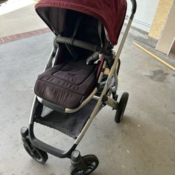 Uppa vista Stroller With Bassinet And Piggyback