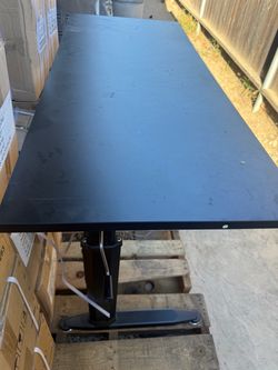 Black Height-Adjustable Standing Desk