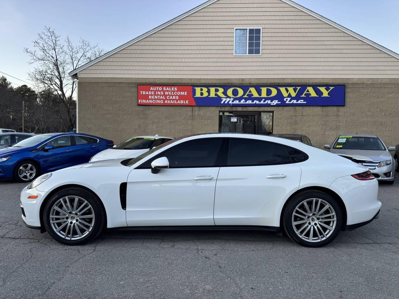 2017 Porsche Panamera