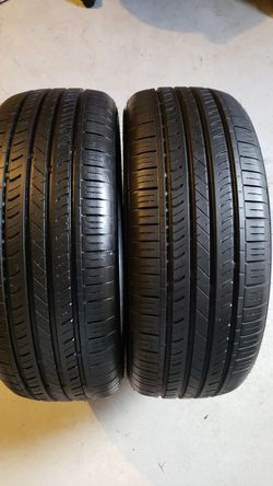 Land sport in good condition 2 tires 215 55 17 80% tread