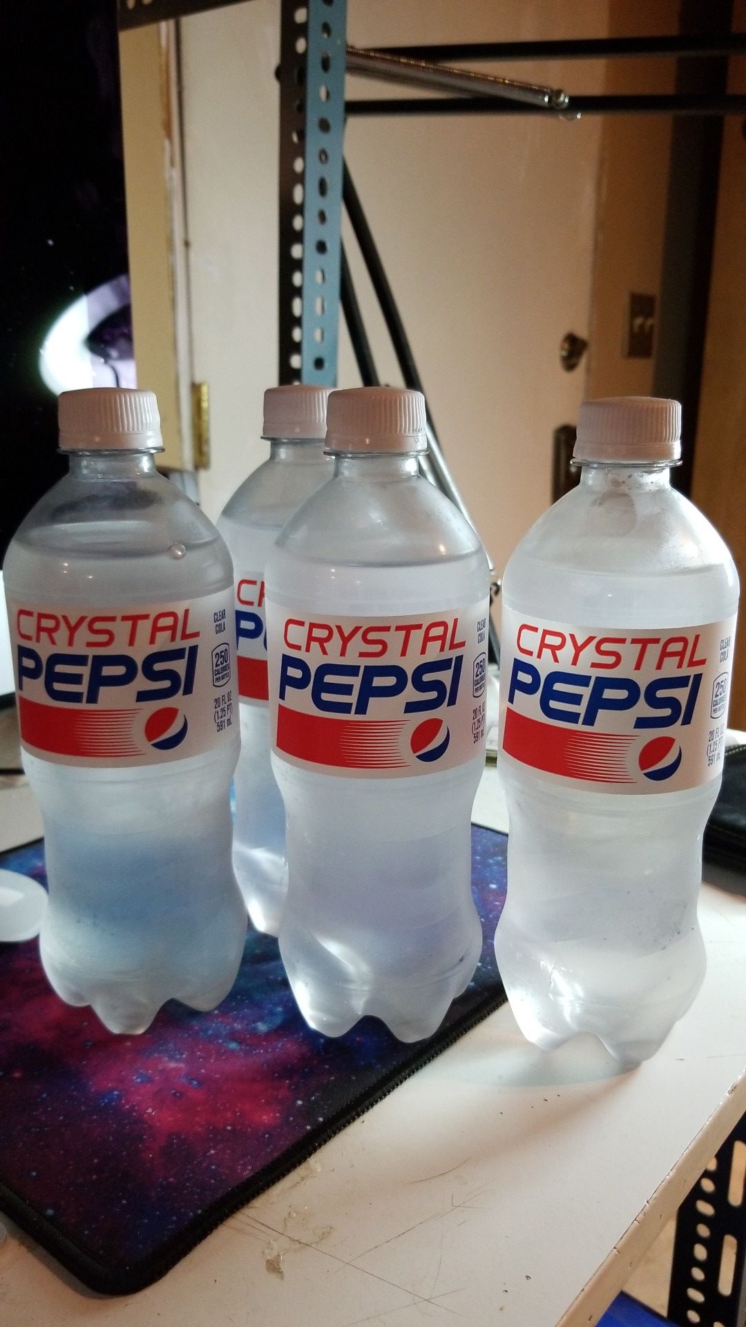UNOPENED crystal pepsi. 6$ a bottle. Expires November 21, 2018. Crystal Pepsi is not a definite comeback!!!