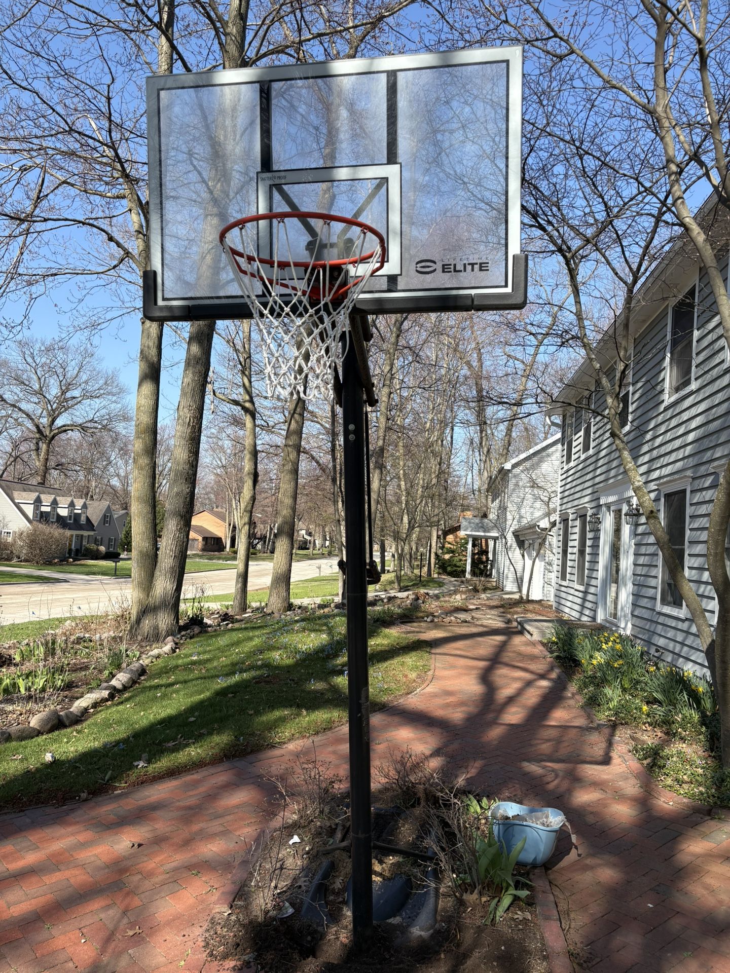 Free Basketball Hoop