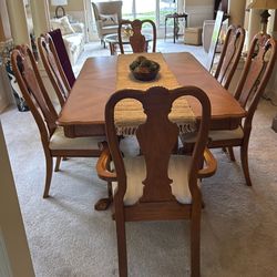 Dining room table set