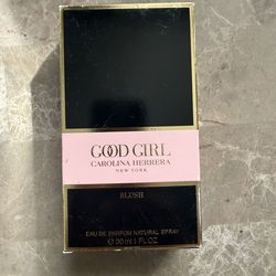 Carolina Herrera Very Good Girl Blush