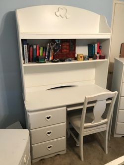 Desk and hutch with chair