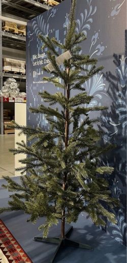 Vinterfint Christmas tree from IKEA (YES ITS STILL AVAILABLE)