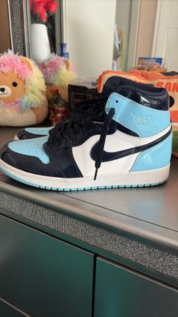 Chill blues Jordan’s 1