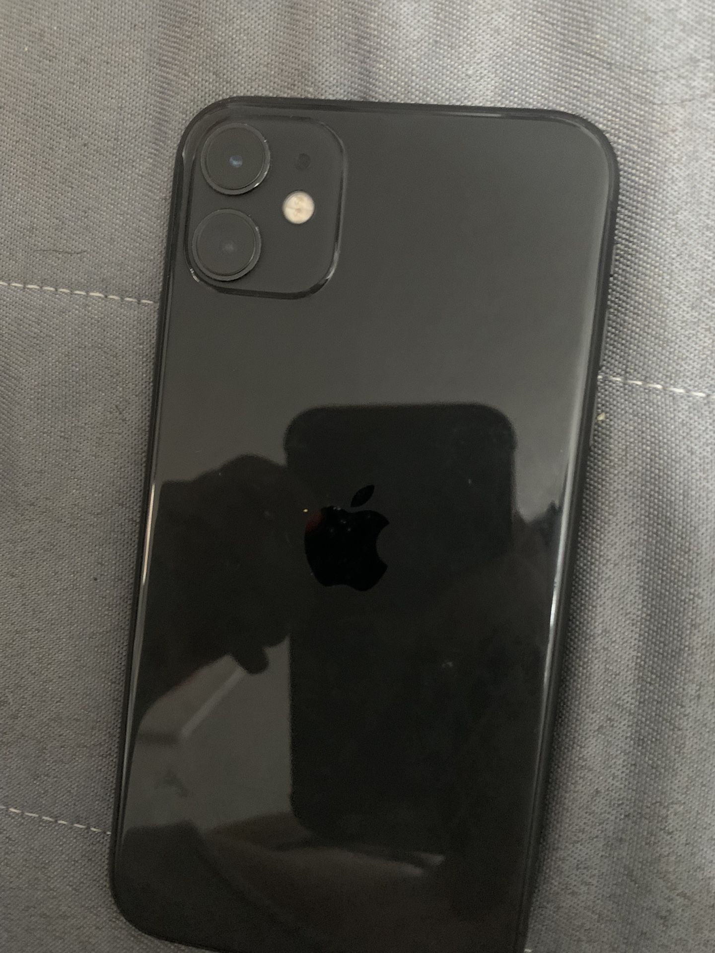 I Phone 11
