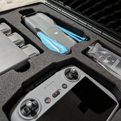 DJI Air 3 Fly More Combo Camera Drone 