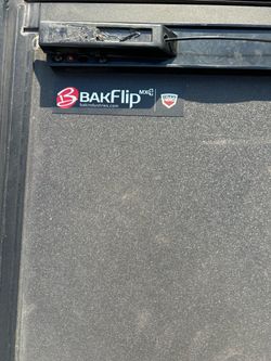 BAKFlip MX4 Folding Truck Bed Cover