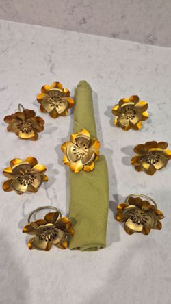Orange/Yellow Metal Napkin Ring, 8 count