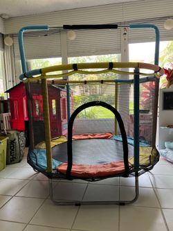 Trampoline 55 inch Indoor for Child