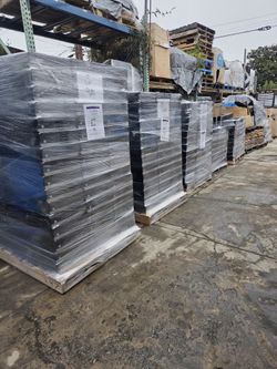 Bulk Computer Pallets /i7/i5