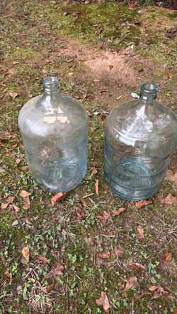 5 Gallon Glass Carboys