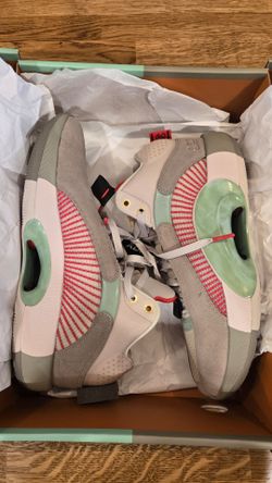 Air Jordan Basketball Sneakers Grey Red Mint