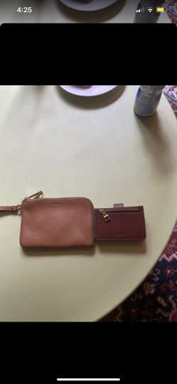 Marc Jacob wristlet new and fossil wristlet