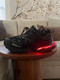 Balenciaga tracks LED
