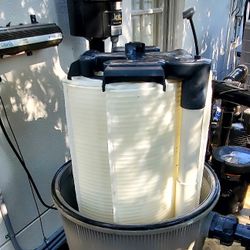 Pool Filter Cleaning 