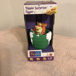 Mattel Winnie The Pooh Poppin Surprise Tigger #66760 NIP