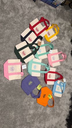 Trader Joe’s mini canvas totes