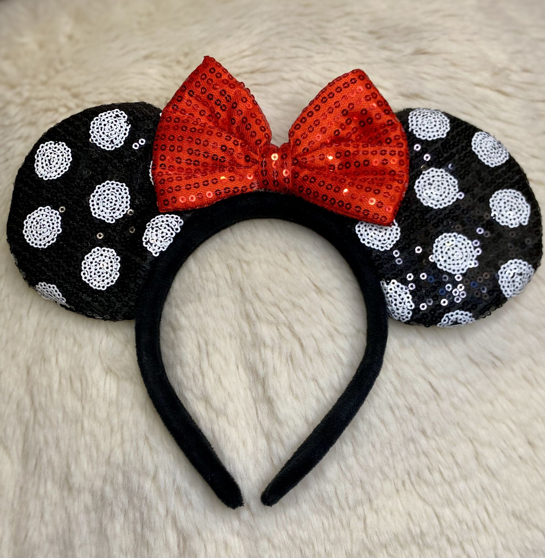 Mine Mouse Ear