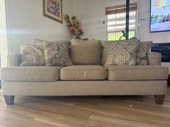 Beige 3-Seat Sofa with Accent Pillows