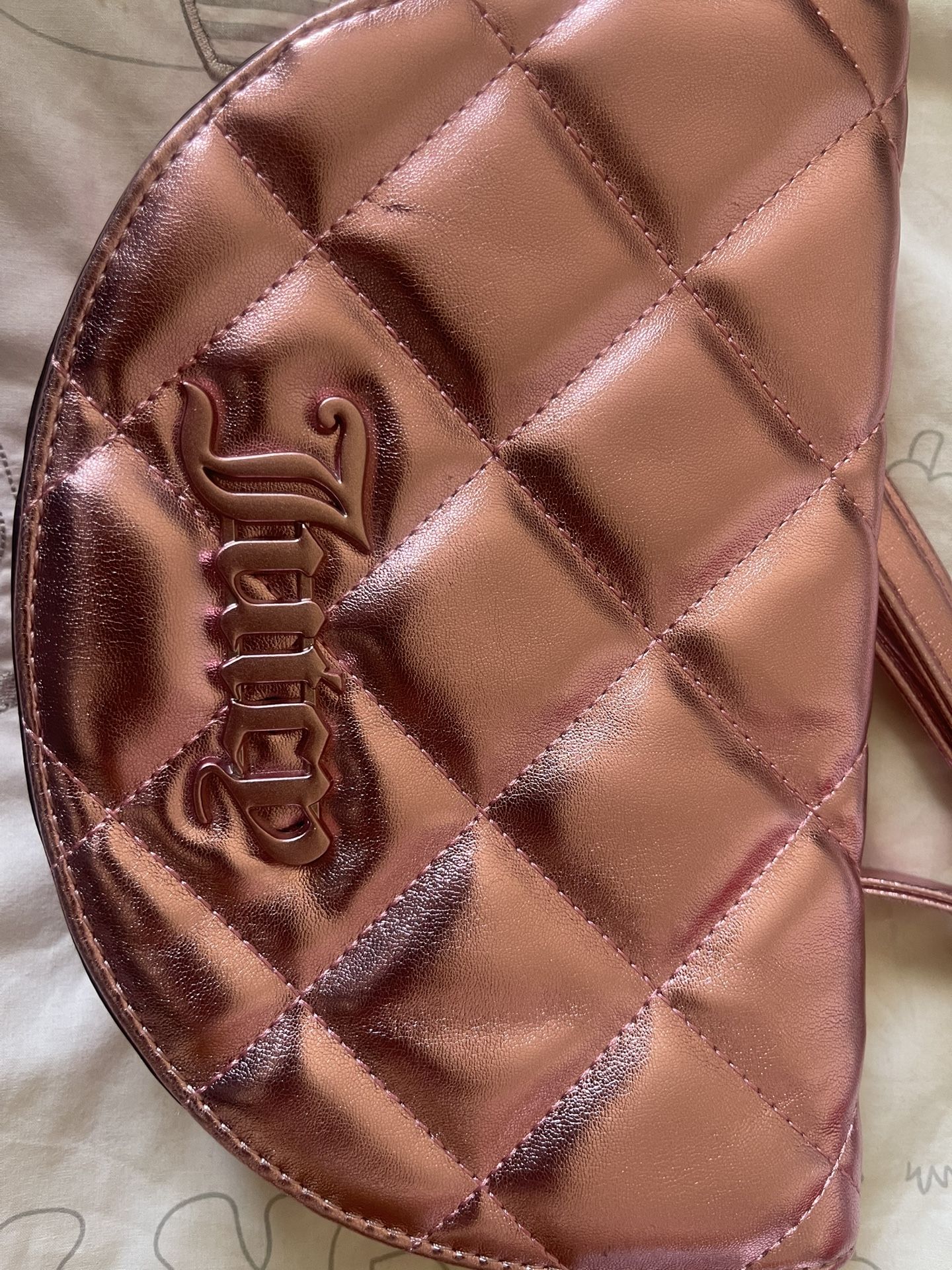 NWT Original JUICY COUTURE Quilted Crossbody Saddle Flap Bag Charm