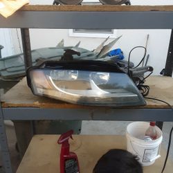 Audi A4 B8 Headlight