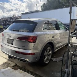 Parting Out! 2022 Audi Q5 For Parts!