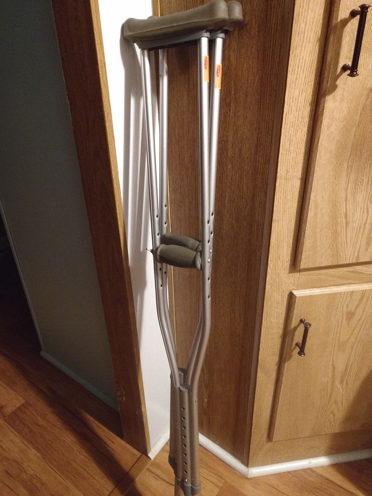 Crutches