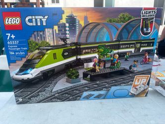 City. #60337 Express Passenger Train