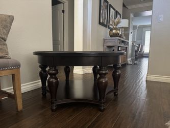 Round coffee table for sale