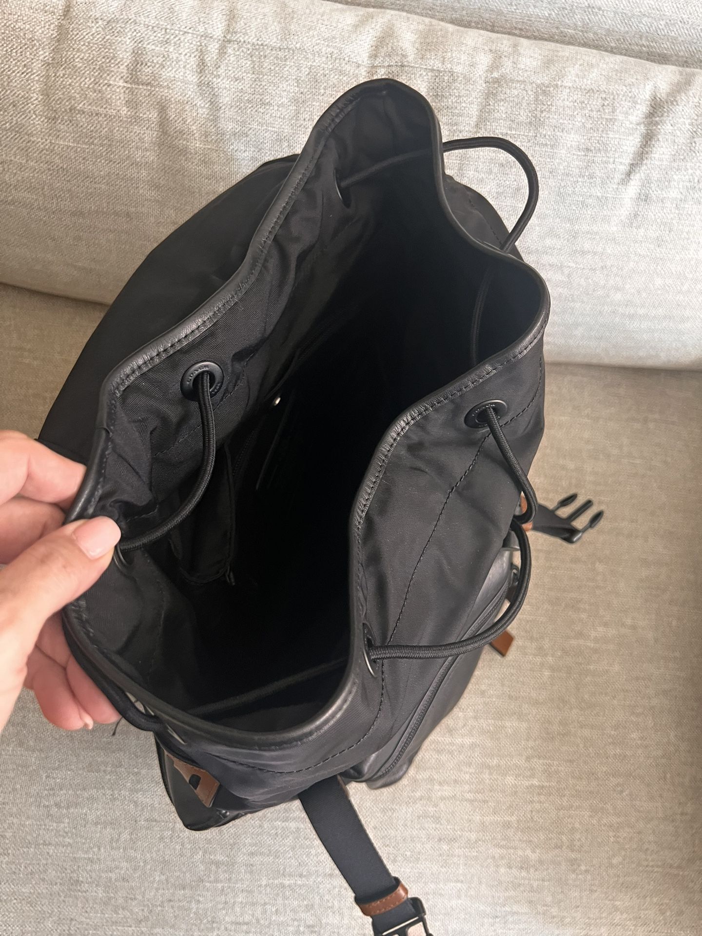 Coach Black Leather & Nylon Backpack – Stylish & Functional