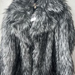 Michael kors grey faux fur coat xl