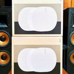 FIRM PRICE!  Serious Buyers Only!  2x Sonos Era 300 White