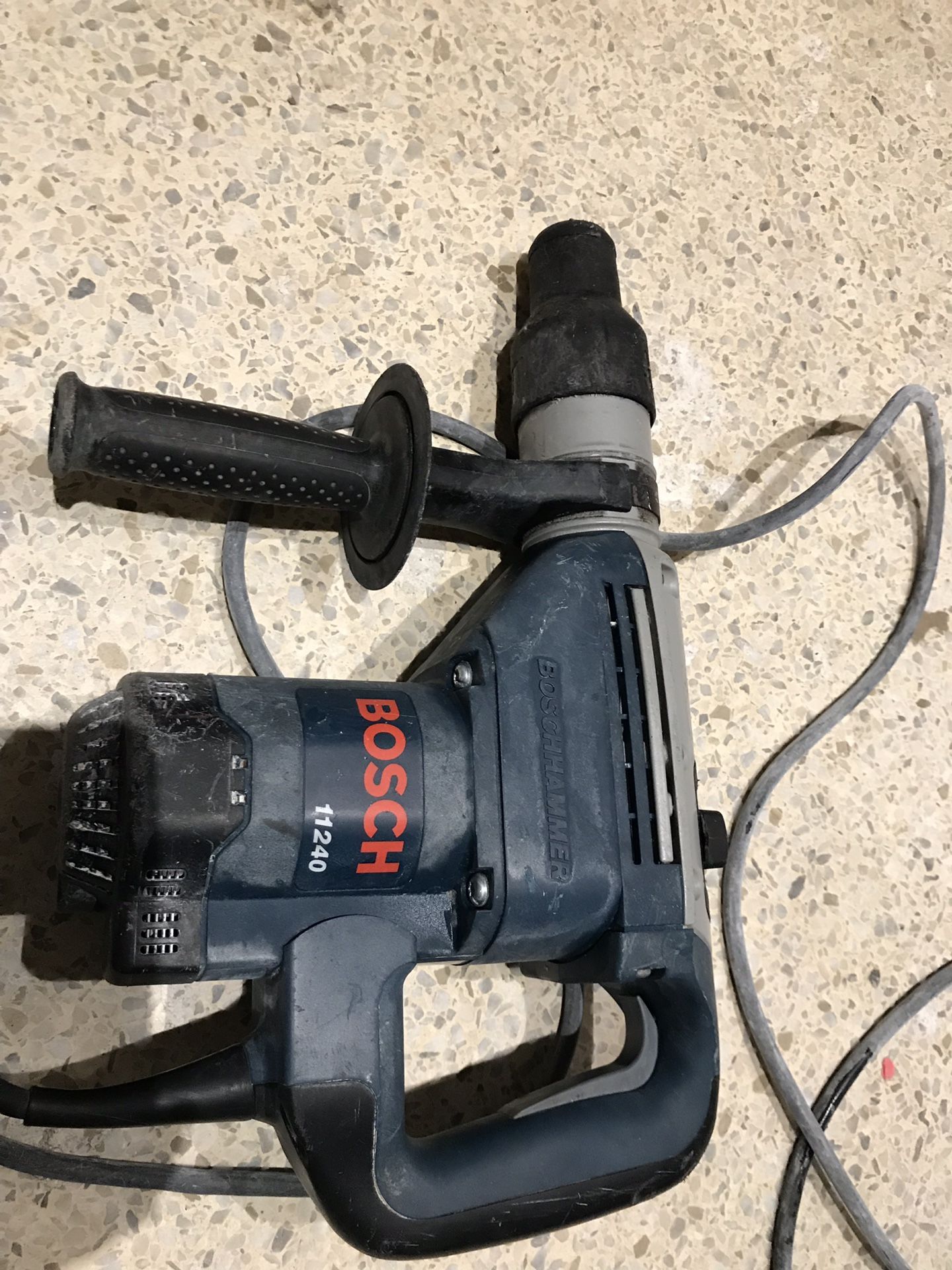 Bosch chipping hammer 11240 for Sale in Biscayne Park, FL OfferUp