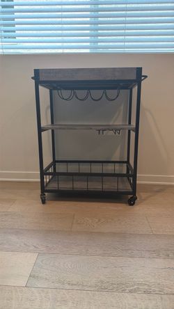 ✨ Modern Rolling Barstool $75 ✨