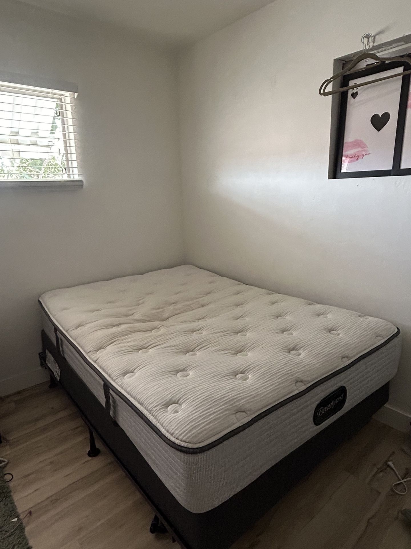 Mattress (full)
