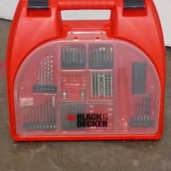 Black And Decker Drill Set