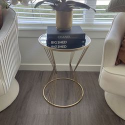 Side/end Table