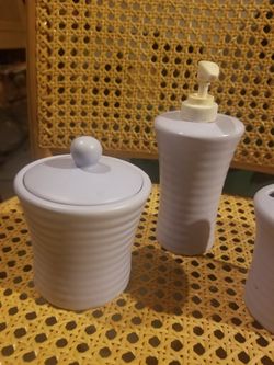 3 Peace Bathroom Set