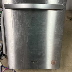 Whirpool Dishwasher *Broken Control Board*