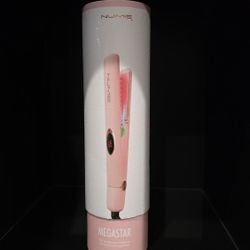NuMe Megastar 1" Flat iron (Blush) (New Discolored packaging)